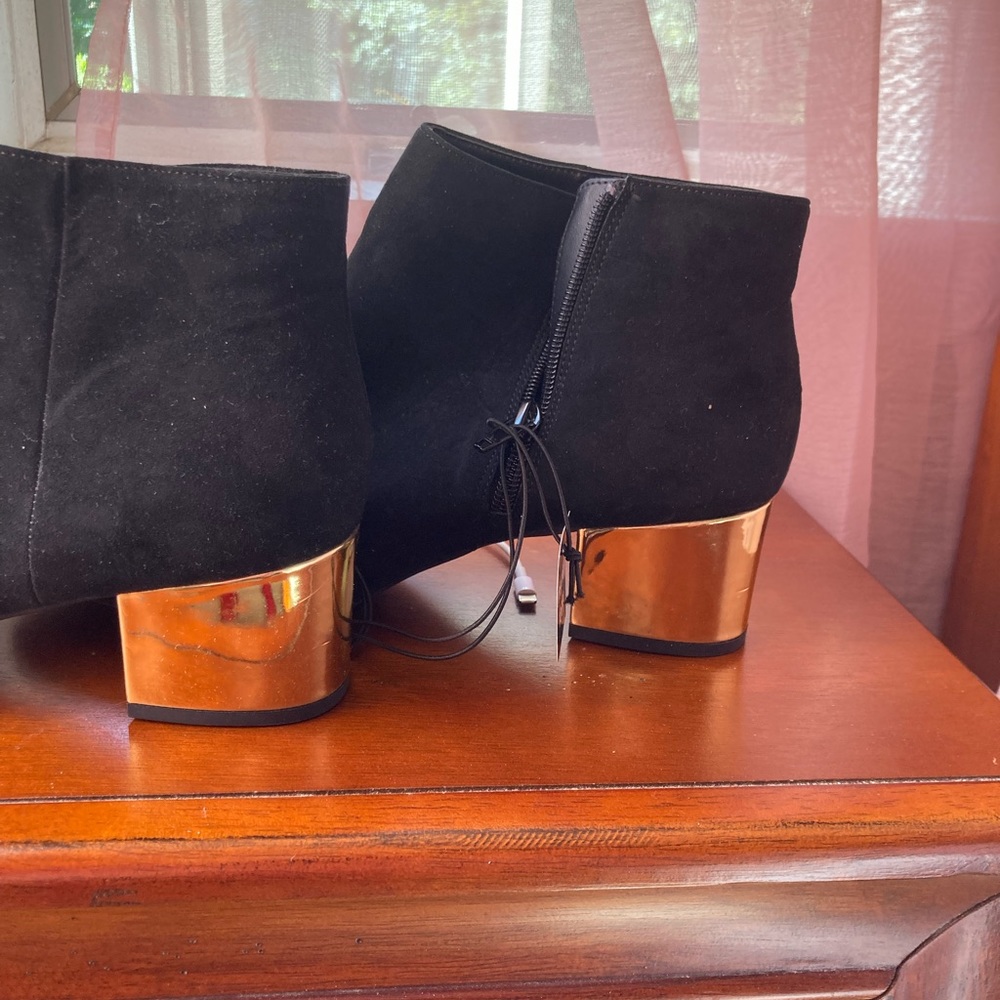 NWT Black Ankle Boots